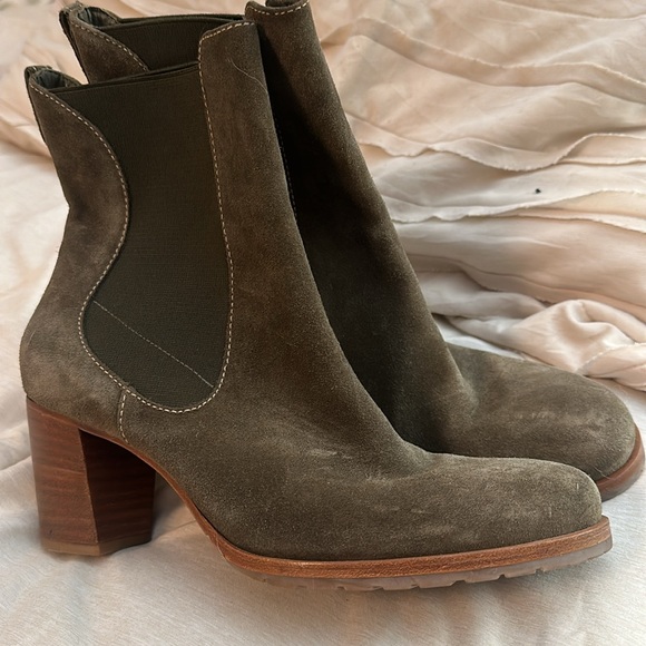 Cole Haan Chelsea Boots, Sz 9.5B, Green Suede Stacked Heel Ankle, NWOB - Picture 5 of 5